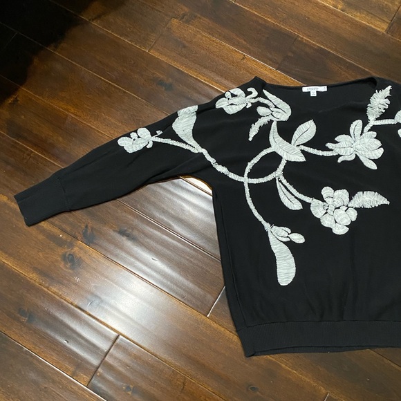 Chico's - Black Embroired Textured Sweater - 2(L) - Picture 5 of 11